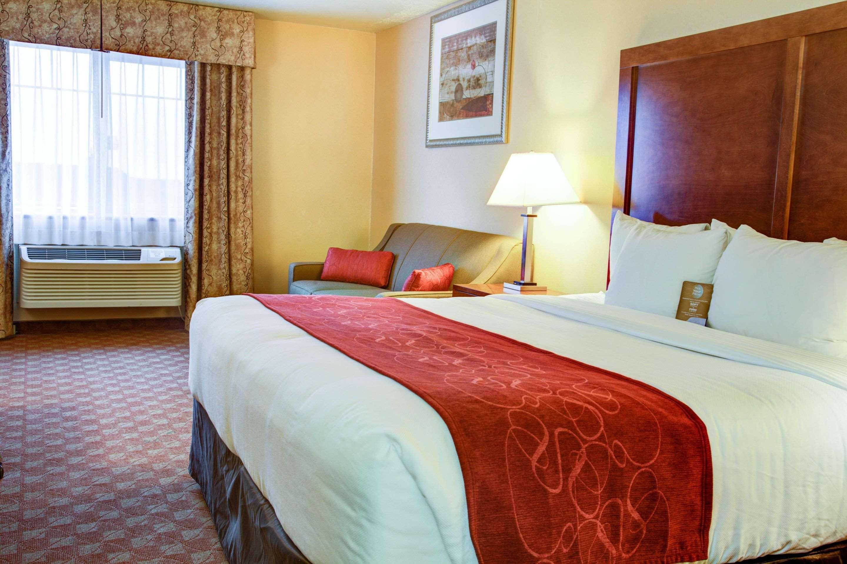 Comfort Inn Newport Bagian luar foto