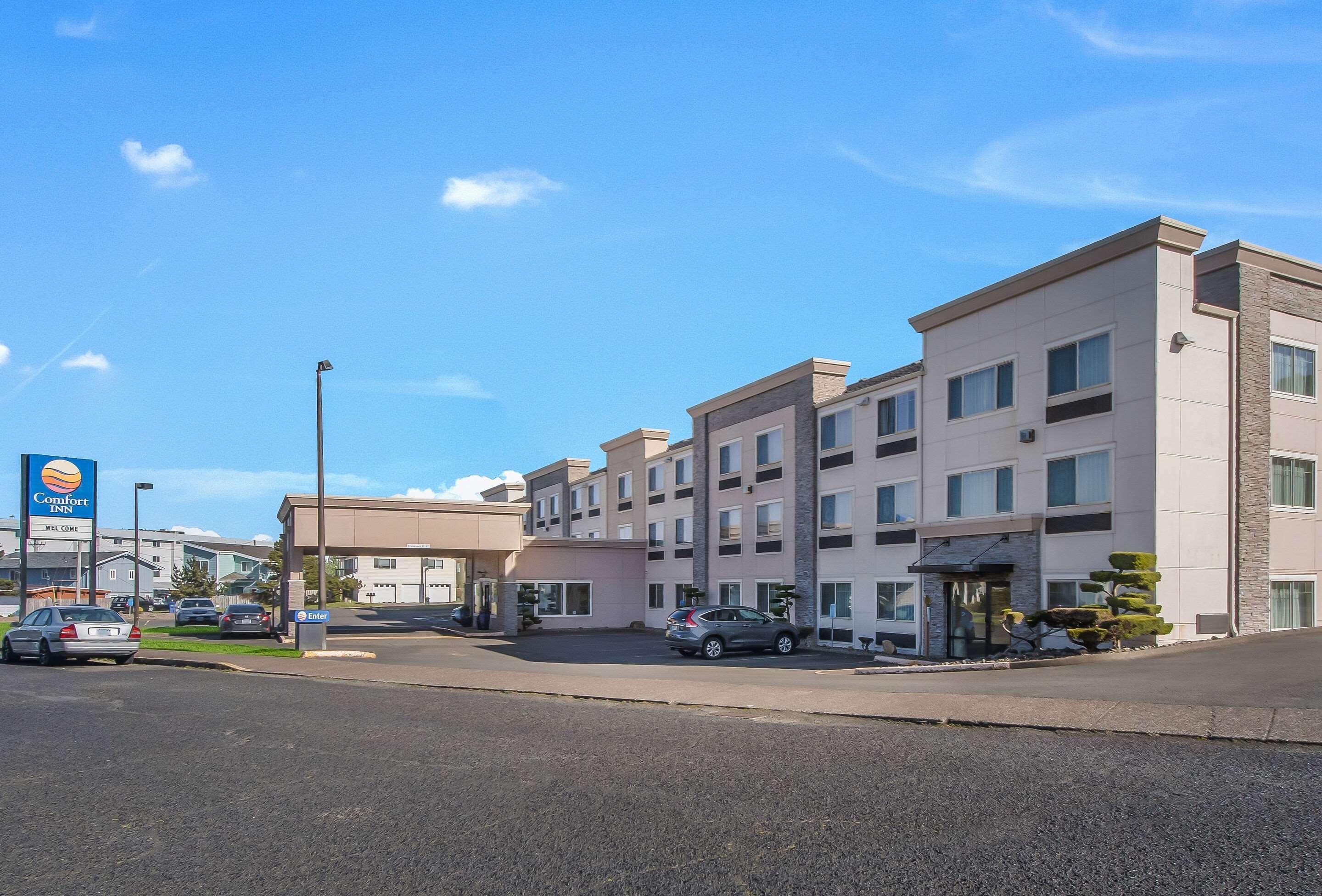 Comfort Inn Newport Bagian luar foto