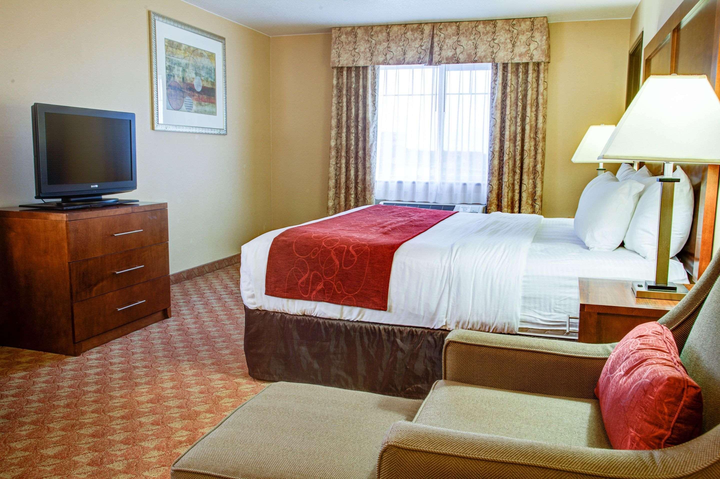 Comfort Inn Newport Bagian luar foto